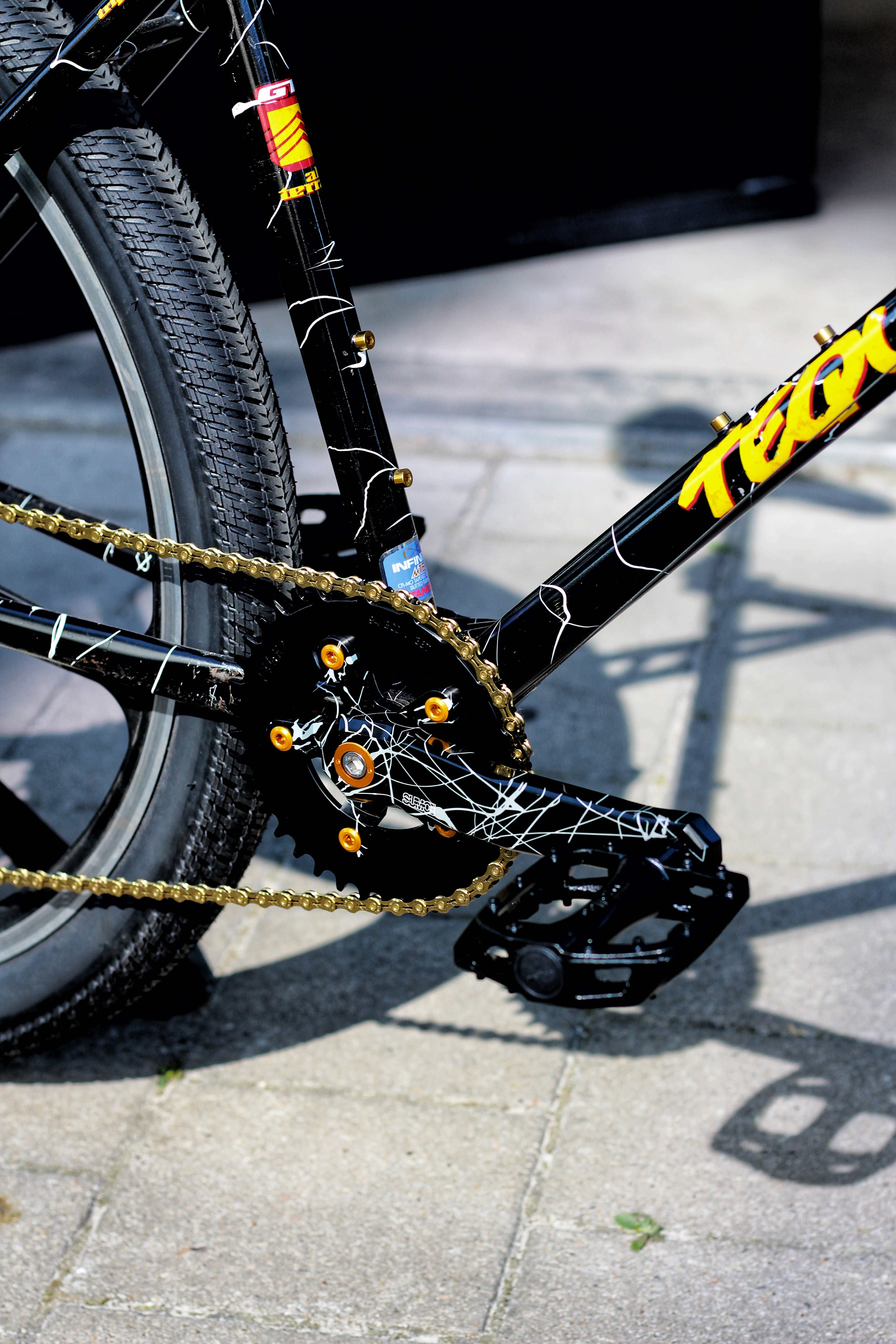 SUMO x SANDY Prism Crankset